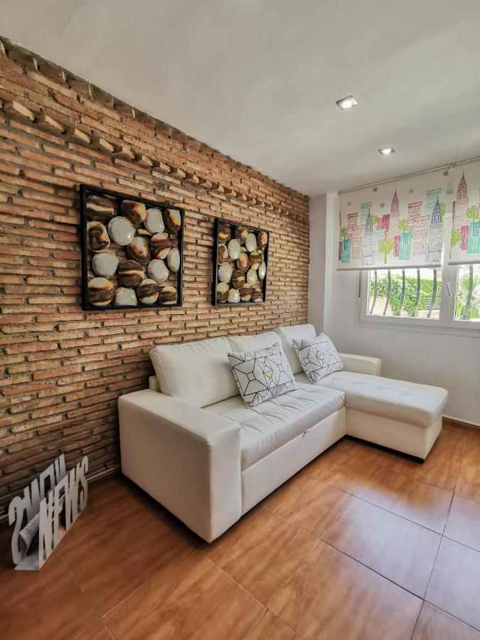 Apartamentos Turisticos Tronca Luxury Гранада Экстерьер фото