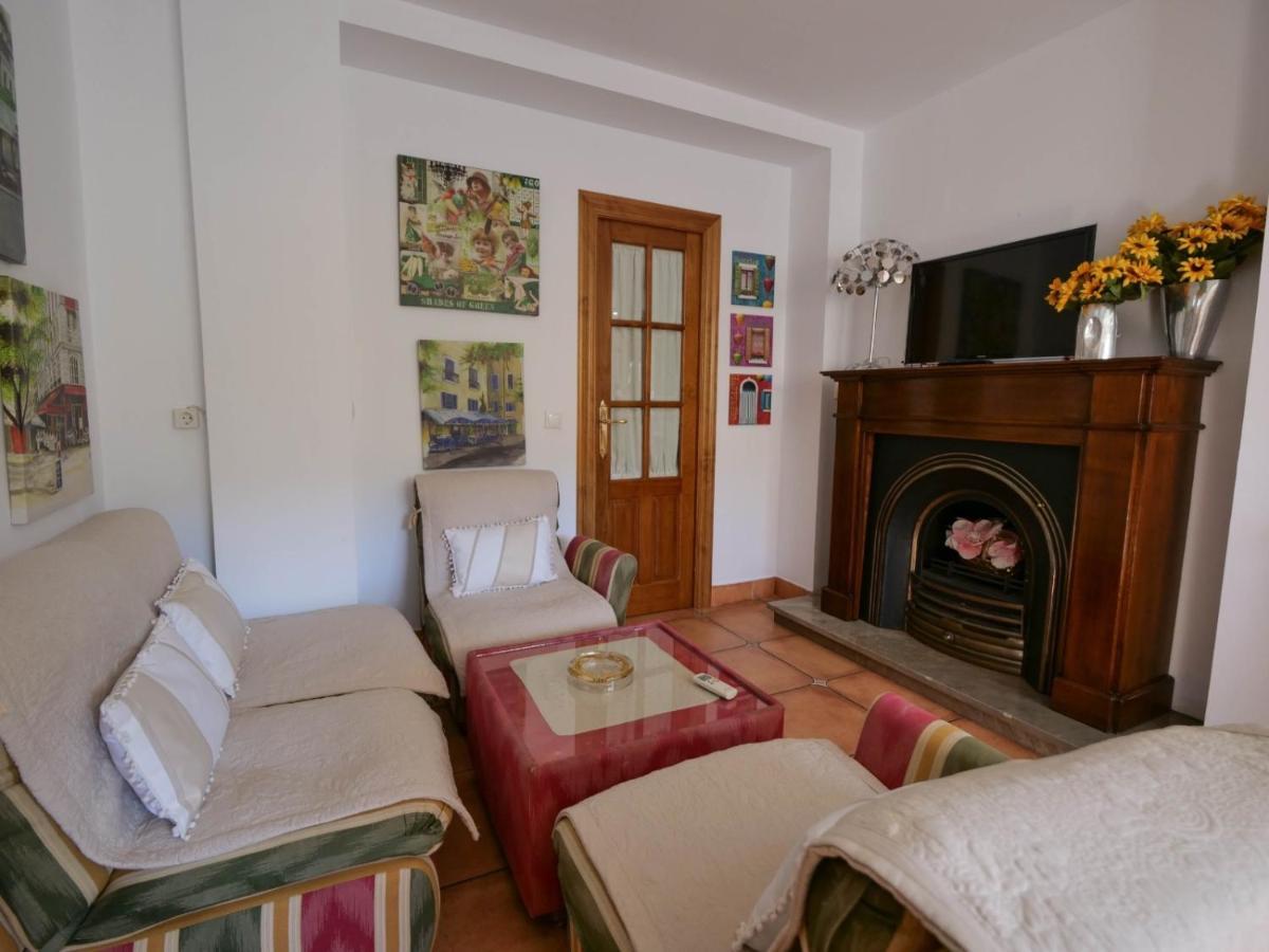 Apartamentos Turisticos Tronca Luxury Гранада Экстерьер фото