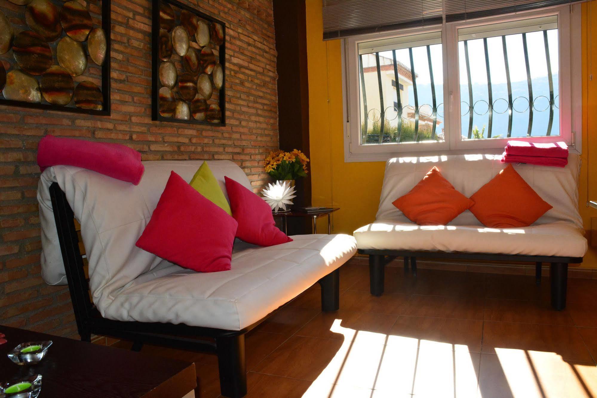 Apartamentos Turisticos Tronca Luxury Гранада Экстерьер фото