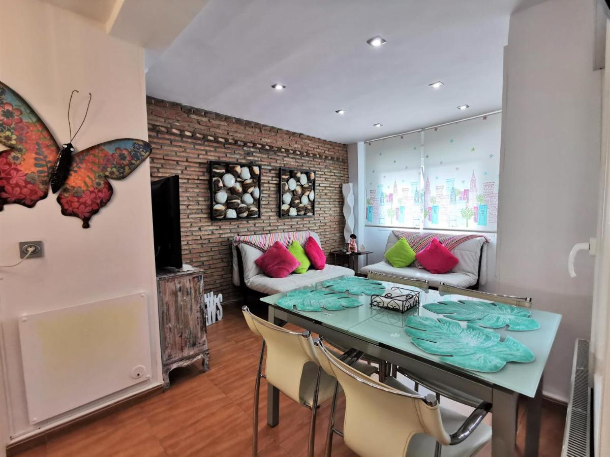 Apartamentos Turisticos Tronca Luxury Гранада Экстерьер фото
